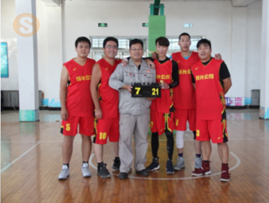 參加上級(jí)工會(huì)活動(dòng)